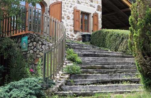 Allegre Cottage | Charming Stone House with Creek, Near Medieval Village, Pet-Friendly