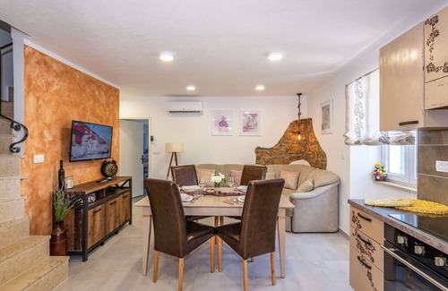 Nedescina House | Charming stone villa with wonderful garden and pool