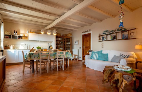 Cogorno House | Charming stone villa with fabulous sea view and max privacy