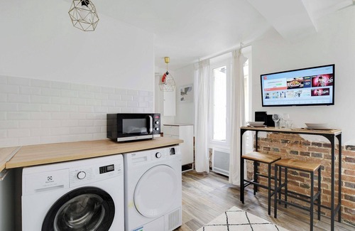 Quartier de la Roquette Apartment | Charming studio - 2P - Atelier des Lumières