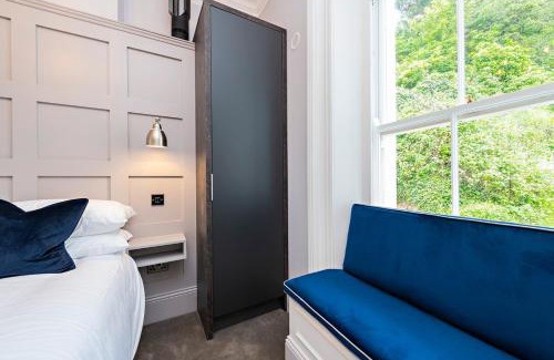 Sutton Cross Apartment | Charming Studio at the Marina