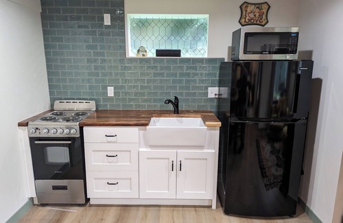 West Hills Apartment | Charming studio. Close to highway and ferries.