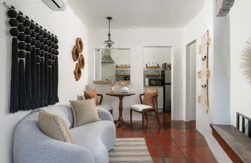 Montecito House | Charming Studio Hideaway in Montecito