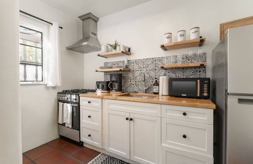 Montecito House | Charming Studio Hideaway in Montecito