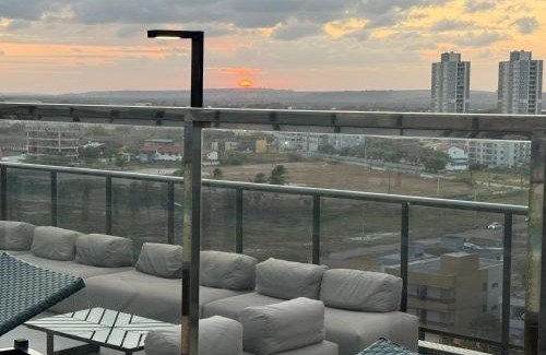 Ponta de Campina Apartment | Charming Studio in Ponta de Campina