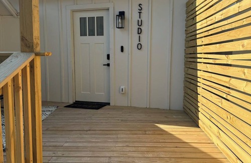 Schertz House | Charming Studio in Schertz with Private Entrance