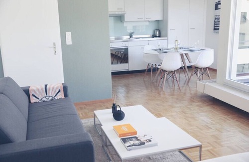 Hochschulen Apartment | Charming studio in the city center (Art 21)