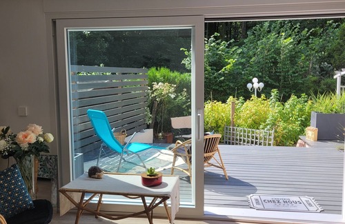 Fegersheim Apartment | Charming studio on the edge of the forest in a pleasant, peaceful setting.