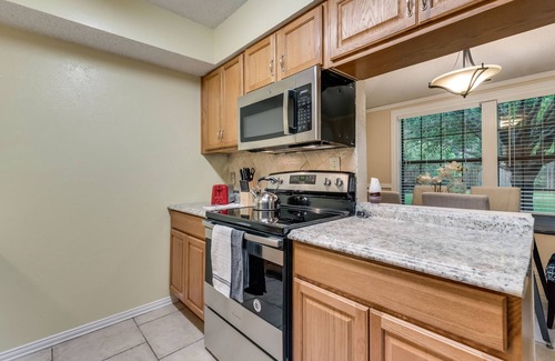 Duncanville House | Charming Stylish Home - Duncanville