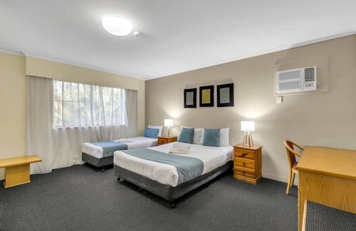 Mount Ommaney Hotel | Charming Suite Easy Access 2 CBD