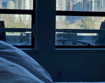 Fairview Apartment | Charming Suite with Amazing Views