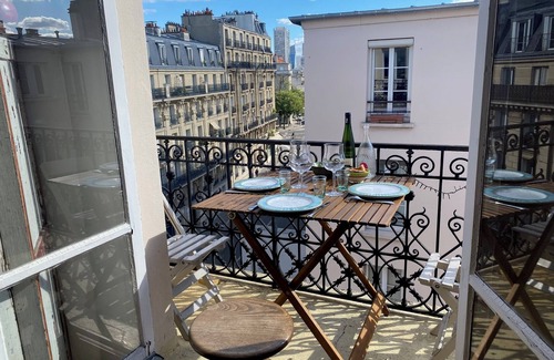 Quartier de la Salpetriere Apartment | Charming sunny duplex loft, atypical, views of the Pantheon and Notre-Dame