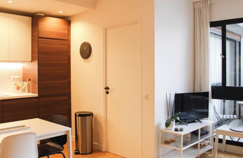 Quartier de la Roquette Apartment | Charming T2 with balcony near the Bastille