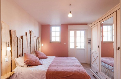 Bucheres Apartment | Charming T3 + garden + parking + common space
