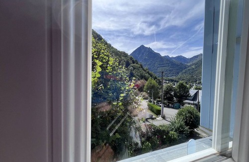 Cauterets Apartment | Charming T3 in Cauterets with parking, near cable cars