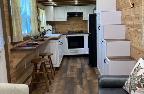 Richmond House | Charming Tiny House on 10 Wooded Acres