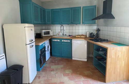 Chabanais House | Charming townhouse on chabanais oldest historic street