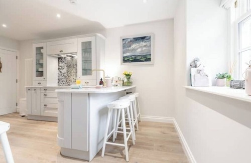 Loch Tay Cottage | Charming Two-Bedroom Cottage in Fortingall, Highland Perthshire