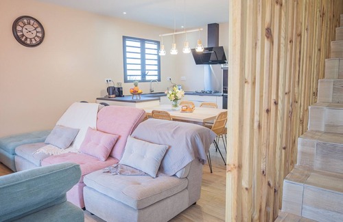 Plateau Goyave Villa | Charming villa between sea and mountains, ideal for friends or family