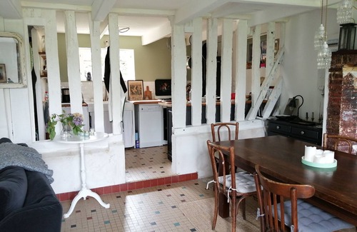 Beaumont-en-Auge House | Charming village house with garden