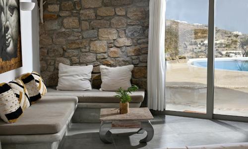 Paraga Villa | Charming villa in Platis Gialos with private pool
