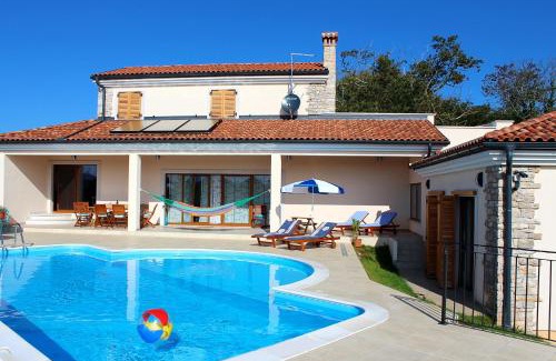 Gradisce Villa | Charming Villa near Žminj with Private Pool