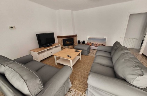 Torredembarra House | Charming villa with swimming pool, very well equipped and 900m from the beach