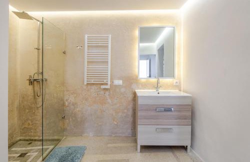 Quartier Hassan Villa | Charming Villa with Patio Tour Hassan