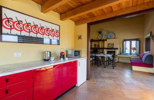 Vesime Villa | Charming Villa with Private Pool in Vesime