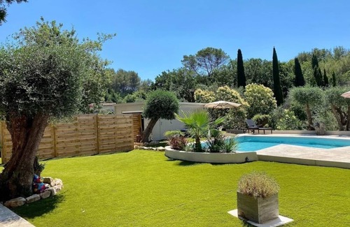 Le Rouret House | Charming villa with swimming pool in Le Rouret