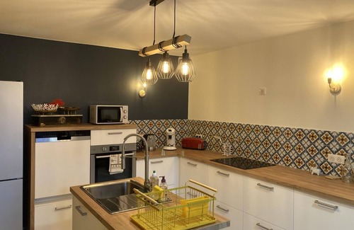 Buzancy Cottage | Charming Village House with Garden, Terrace, BBQ, WiFi, Near Historic Sites - Pet Friendly