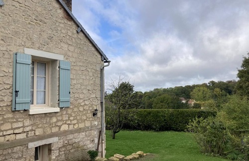 Buzancy Cottage | Charming Village House with Garden, Terrace, BBQ, WiFi, Near Historic Sites - Pet Friendly