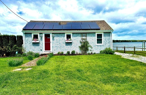 Snug Harbor House | Charming Waterfront Island Bungalow with DOCK in Narragansett!