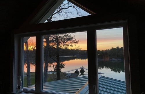 Sebascodegan Island House | Charming Waterfront Bungalow on Casco Bay