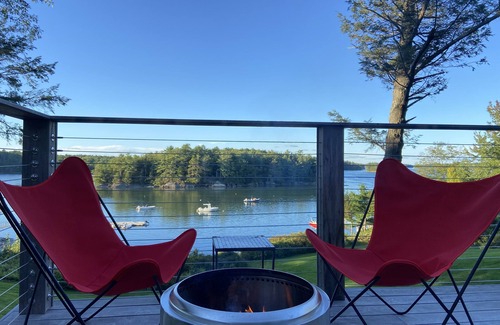 Sebascodegan Island House | Charming Waterfront Bungalow on Casco Bay