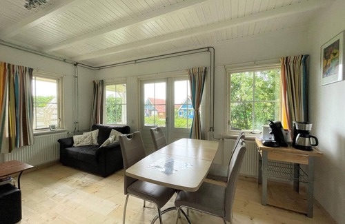 Anjum Ski Chalet | Charming Waterfront Chalet Near Lauwersmeer
