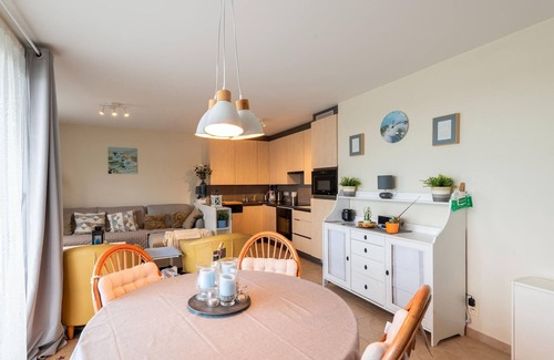 Nieuwpoort Apartment | Charming Waterside Getaway