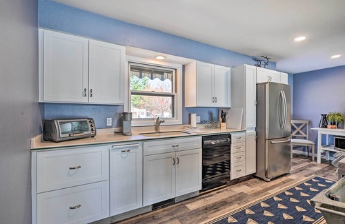 Wausau Cottage | Charming Wausau Cottage: On-Site Lake Access!