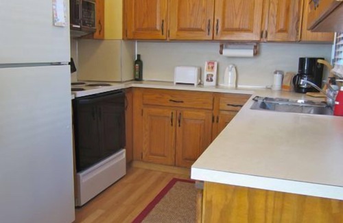 Woodstock House | Charming Woodstock 4 Bedroom Home in SE Portland