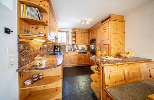 Ftan Apartment | Chasa Munt Plan: Beautiful 3.5 room flat with views of the Lower Engadine Dolomites