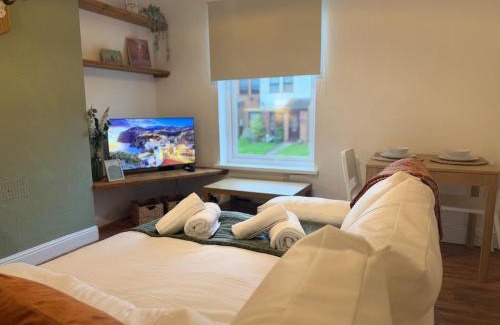 Burntwood Apartment | Chase View by GB Short Stays