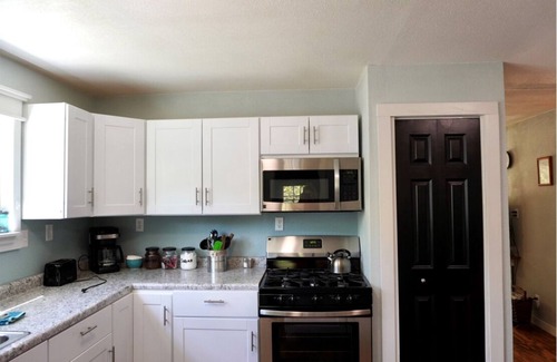 Van Buren Cottage | Chasen Summer! 1/2 Mile from Current River!