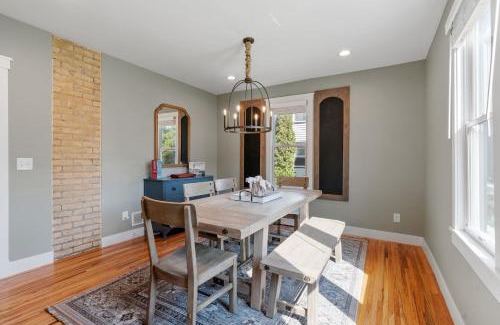Chaska House | Chaska Charmer