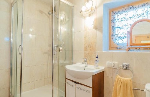 Koscielisko Ski Chalet | Chata Stacha