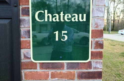 Pine Grove Apartment | Chateau 15, spacious townhouse in Tickfaw, LA