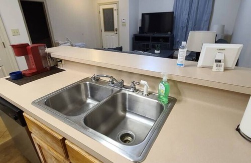 Pine Grove Apartment | Chateau 7, spacious townhouse in Tickfaw, LA