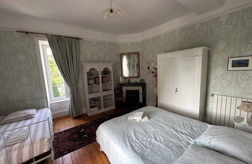Isle Other | Château de La Chabroulie, in the heart of nature, 5 minutes from Limoges