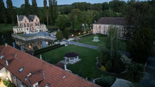 Quesmy Bed & Breakfast | Chateau de Quesmy