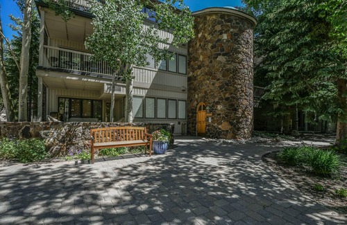 Mountain House Resort | Chateau DuMont Oversized 2 Bed 2 Ba CDMR