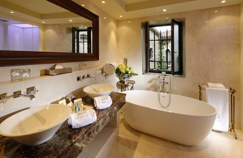Old Town Hotel | Chateau Eza